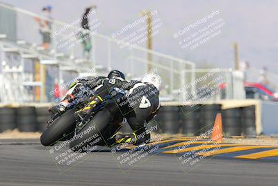 media/Oct-29-2022-CVMA (Sat) [[14c0aa3b66]]/Race 8 Supersport Middleweight/Folder 2/